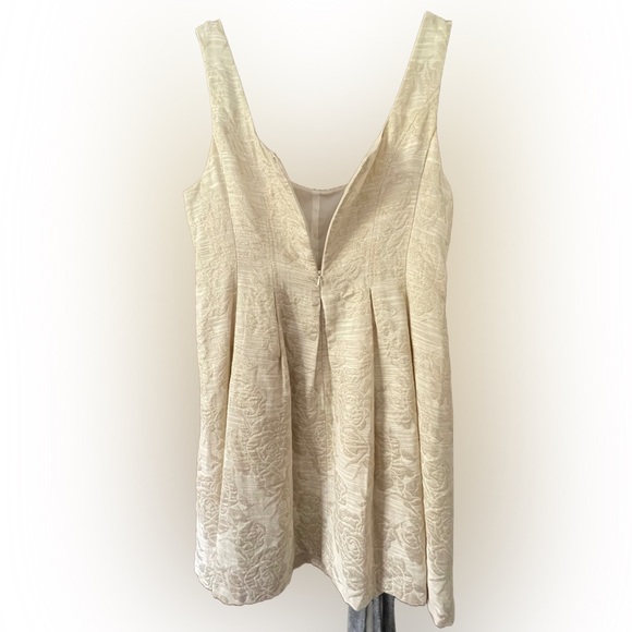 Super cute Melanie Lynn dress - Picture 3 of 5